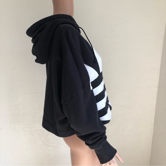 Adidas Jumbo Black/White Logo Cropped Sweatshirt Hoodie Women’s Juniors Size M - Picture 4 of 16